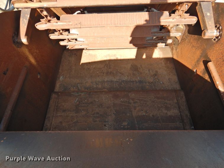 image for item DJ8364 1991 Caterpillar 615C  elevating scraper