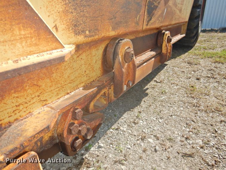 image for item DJ8364 1991 Caterpillar 615C  elevating scraper