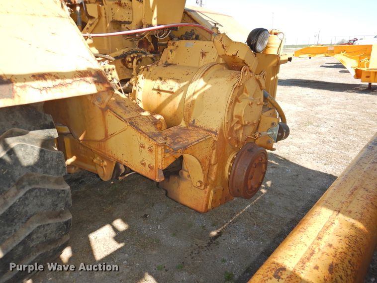 image for item DJ8364 1991 Caterpillar 615C  elevating scraper