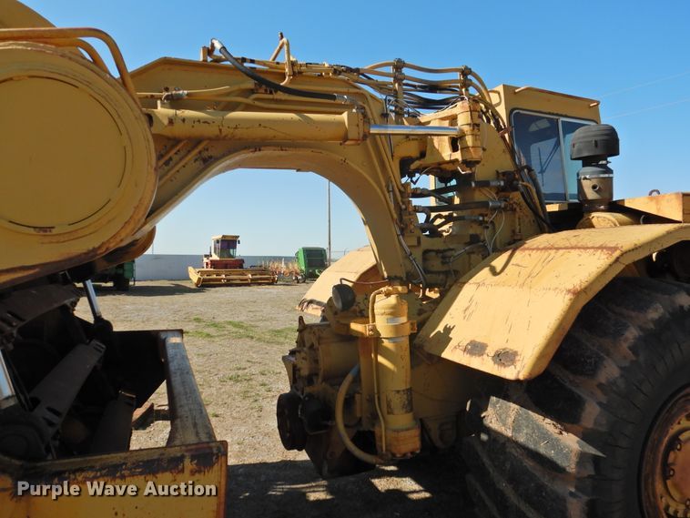 image for item DJ8364 1991 Caterpillar 615C  elevating scraper