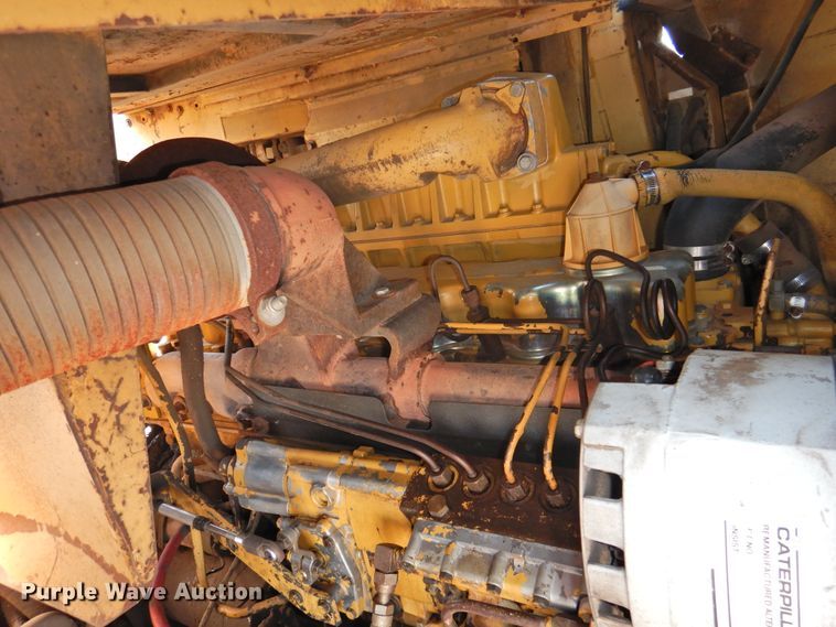 image for item DJ8364 1991 Caterpillar 615C  elevating scraper