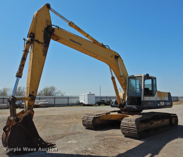 image for item DJ8374 Komatsu PC220LC  excavator