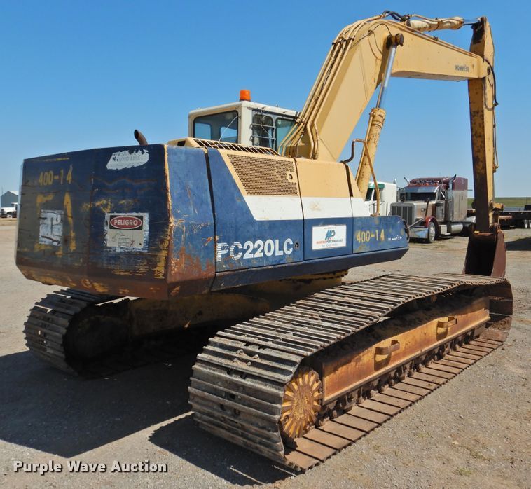 image for item DJ8374 Komatsu PC220LC  excavator