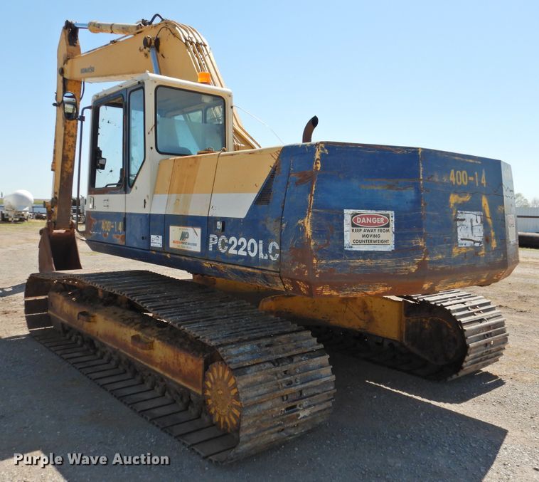 image for item DJ8374 Komatsu PC220LC  excavator