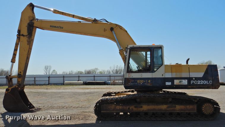image for item DJ8374 Komatsu PC220LC  excavator