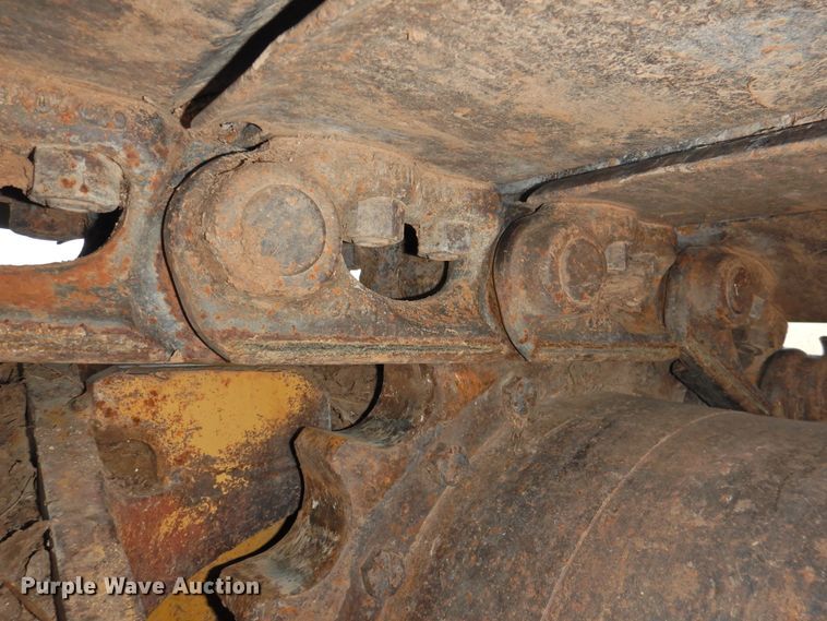 image for item DJ8374 Komatsu PC220LC  excavator