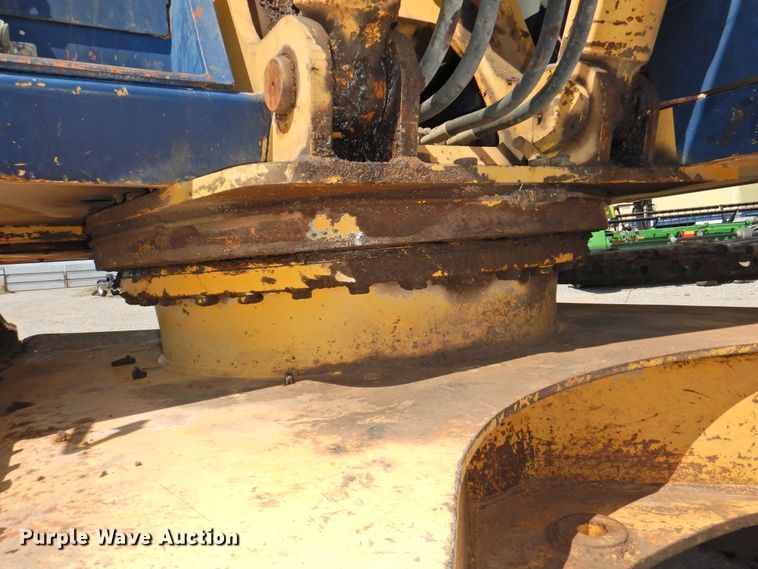 image for item DJ8374 Komatsu PC220LC  excavator