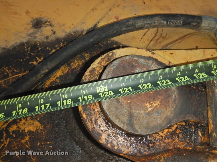 image for item DJ8374 Komatsu PC220LC  excavator