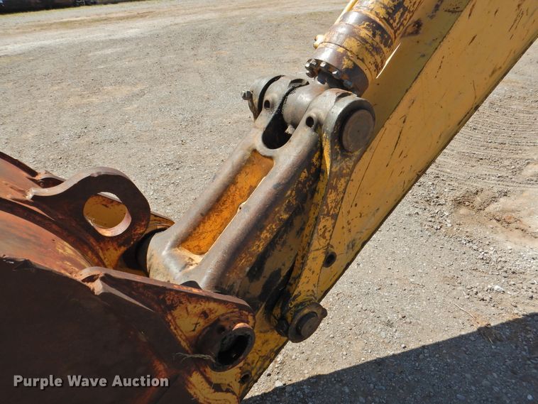 image for item DJ8374 Komatsu PC220LC  excavator