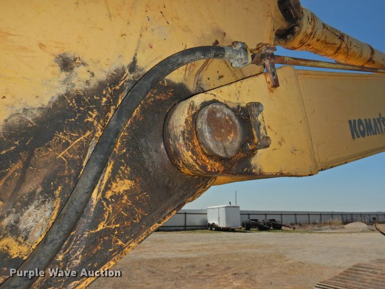 image for item DJ8374 Komatsu PC220LC  excavator