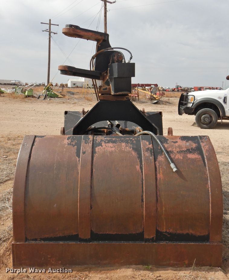 image for item DJ8382 74" W Anvil AM45 clamshell bucket