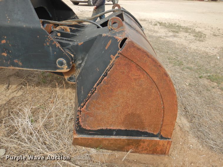 image for item DJ8382 74" W Anvil AM45 clamshell bucket