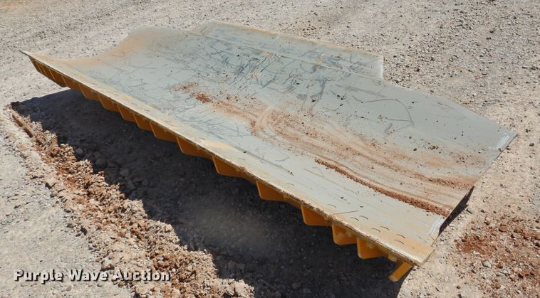 image for item DJ8429 John Deere 145"W dozer blade