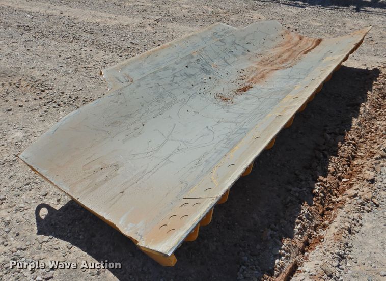 image for item DJ8429 John Deere 145"W dozer blade