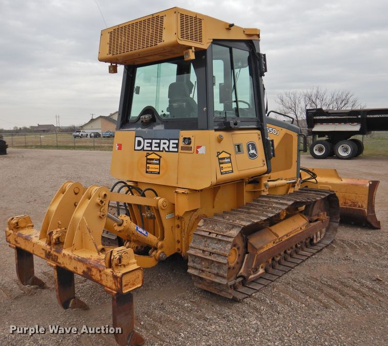 image for item DJ8434 2006 John Deere 550J LT  dozer