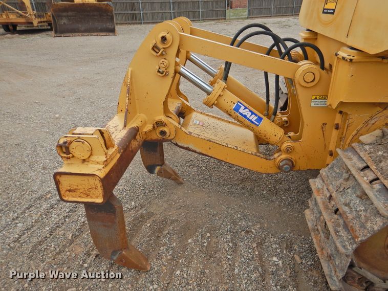 image for item DJ8434 2006 John Deere 550J LT  dozer