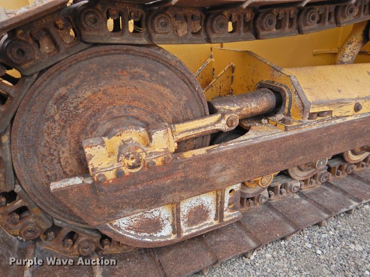 image for item DJ8434 2006 John Deere 550J LT  dozer