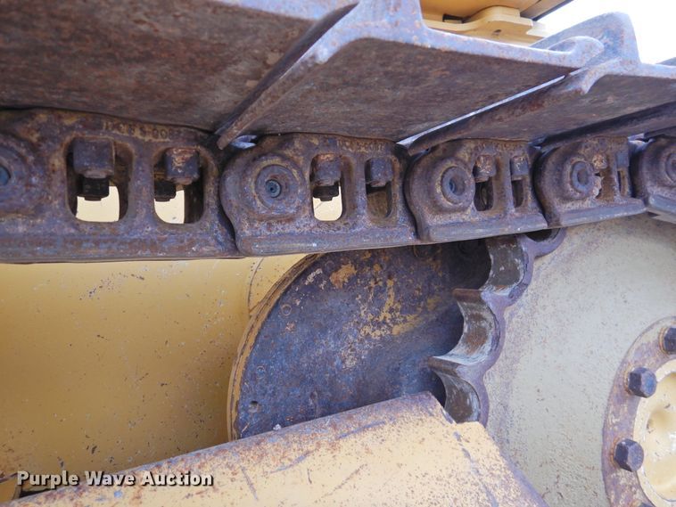 image for item DJ8434 2006 John Deere 550J LT  dozer