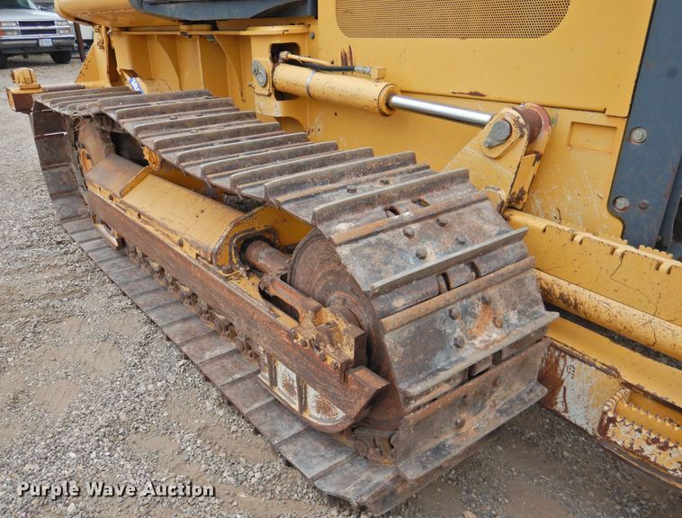 image for item DJ8434 2006 John Deere 550J LT  dozer