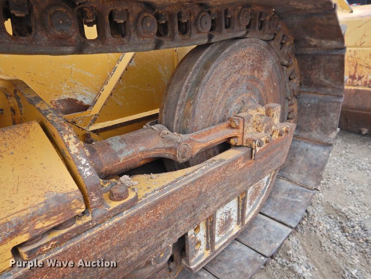 image for item DJ8434 2006 John Deere 550J LT  dozer