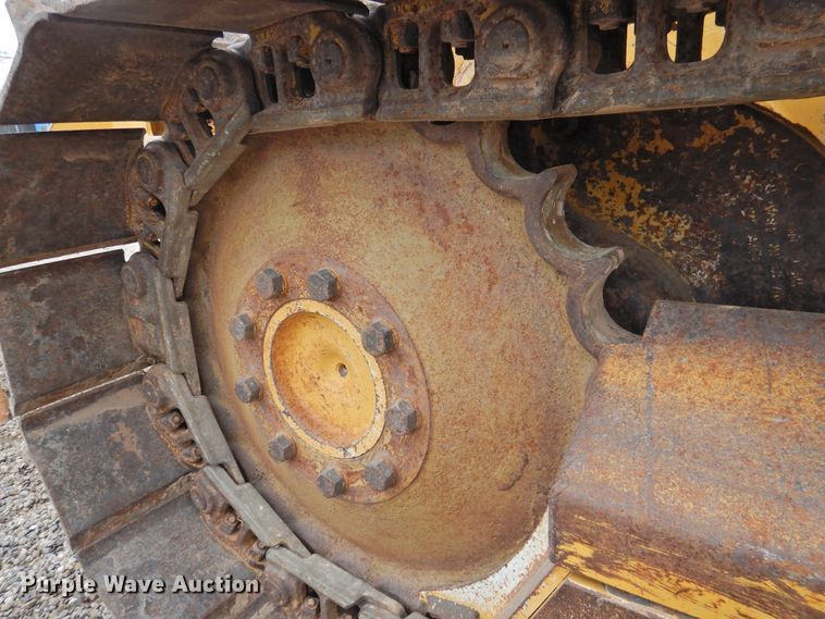 image for item DJ8434 2006 John Deere 550J LT  dozer