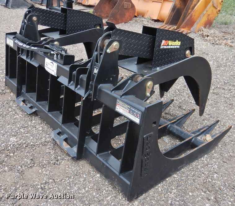 image for item DJ8435 ProWorks 84"W skid steer grapple bucket
