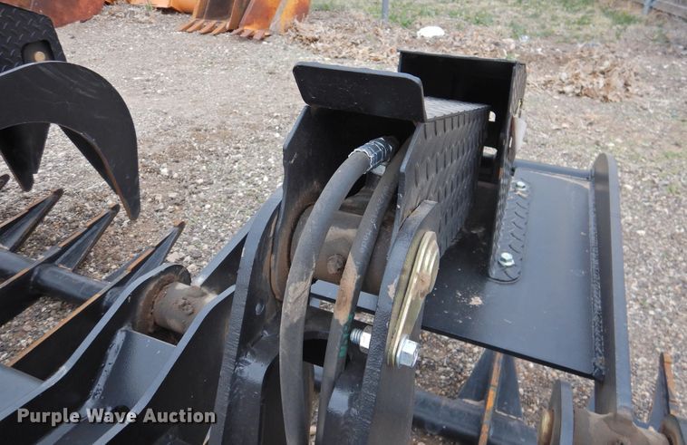 image for item DJ8435 ProWorks 84"W skid steer grapple bucket