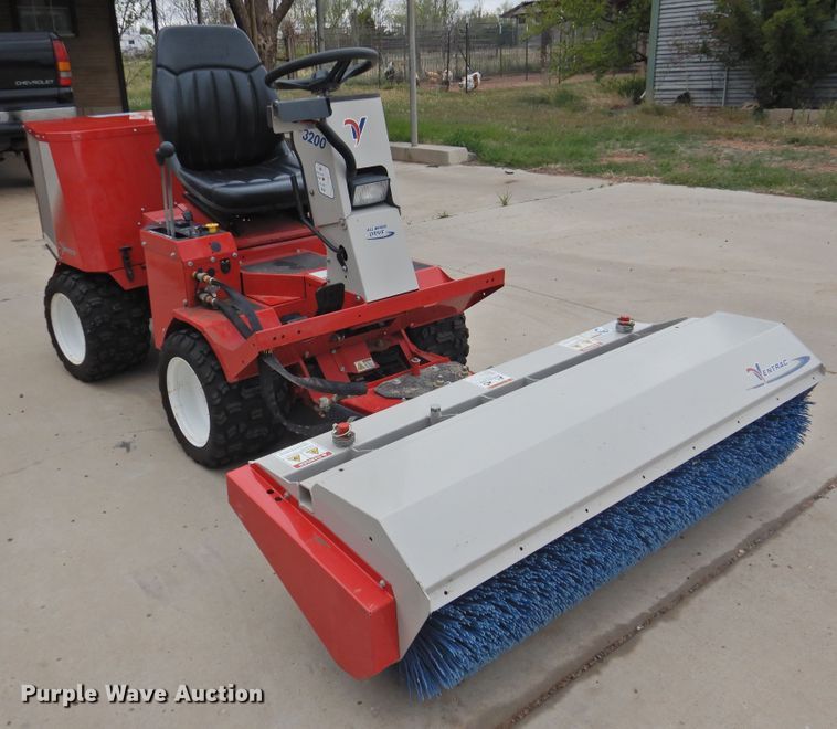 image for item DJ8437 Ventrac 3200  compact tractor