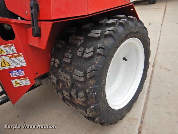 image for item DJ8437 Ventrac 3200  compact tractor