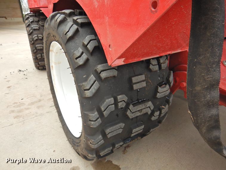 image for item DJ8437 Ventrac 3200  compact tractor