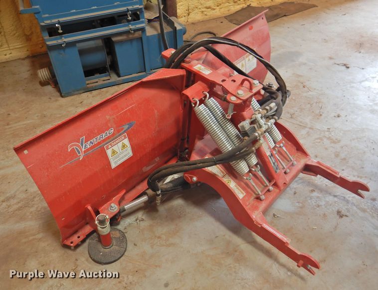 image for item DJ8437 Ventrac 3200  compact tractor