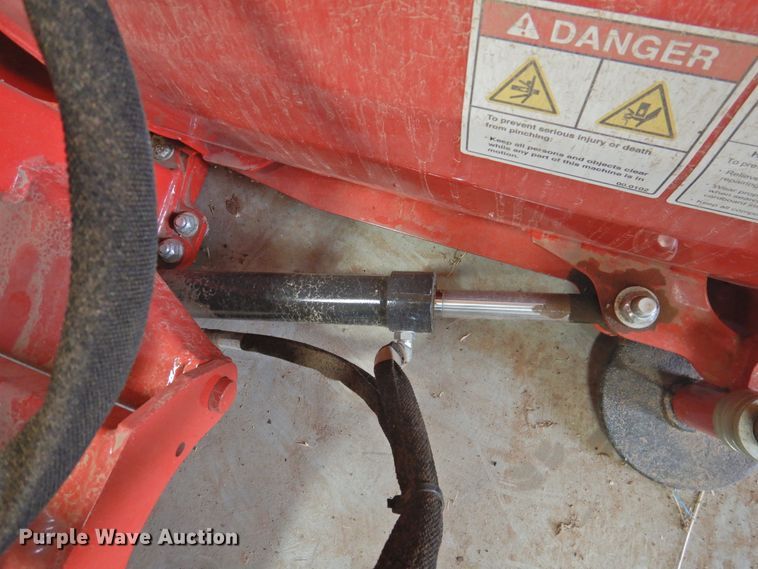 image for item DJ8437 Ventrac 3200  compact tractor