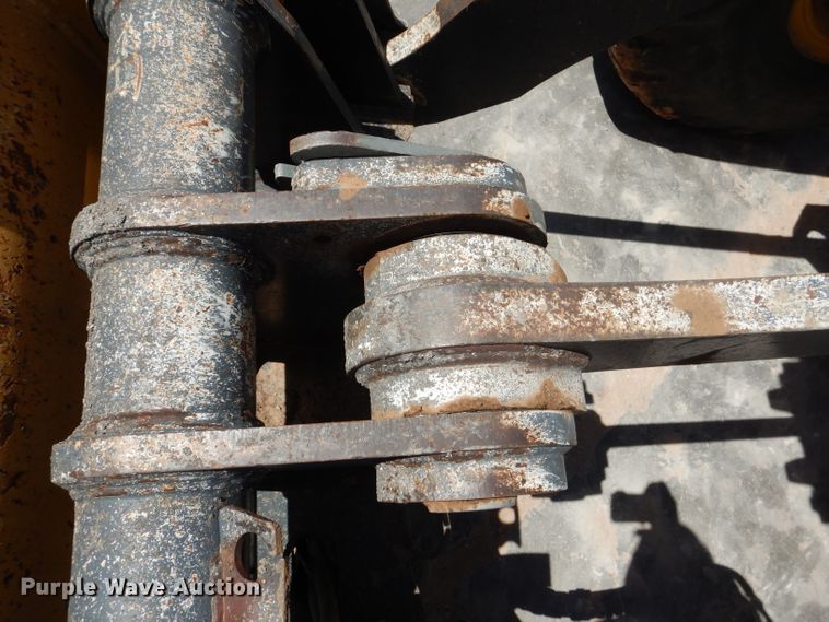 image for item DJ8841 2013 John Deere 624K  wheel loader