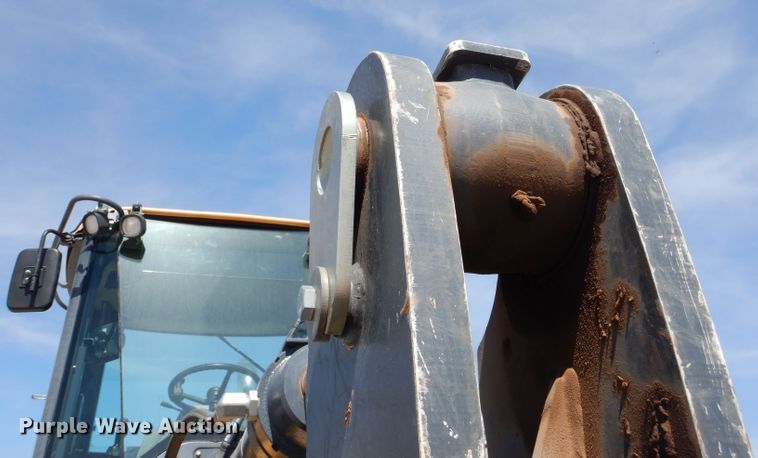 image for item DJ8841 2013 John Deere 624K  wheel loader