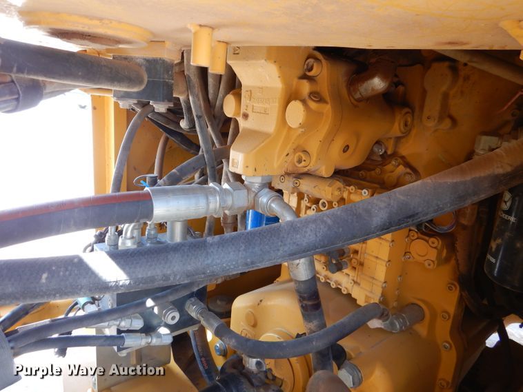 image for item DJ8841 2013 John Deere 624K  wheel loader