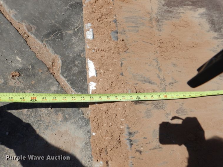 image for item DJ8841 2013 John Deere 624K  wheel loader