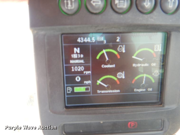 image for item DJ8841 2013 John Deere 624K  wheel loader