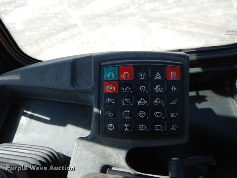 image for item DJ8841 2013 John Deere 624K  wheel loader