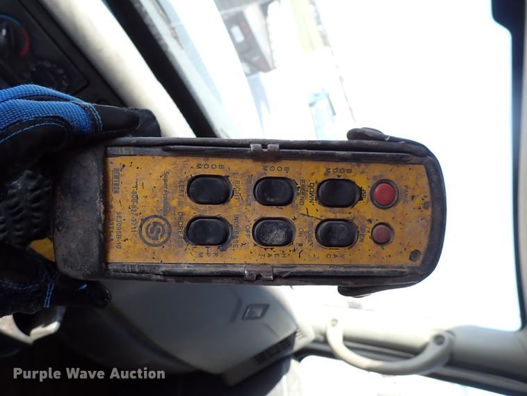 image for item DK4655 2008 International 7600  vacuum truck