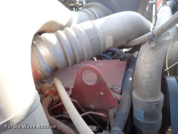 image for item DK4655 2008 International 7600  vacuum truck