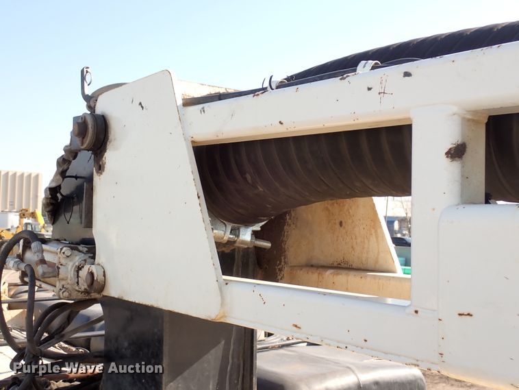 image for item DK4655 2008 International 7600  vacuum truck