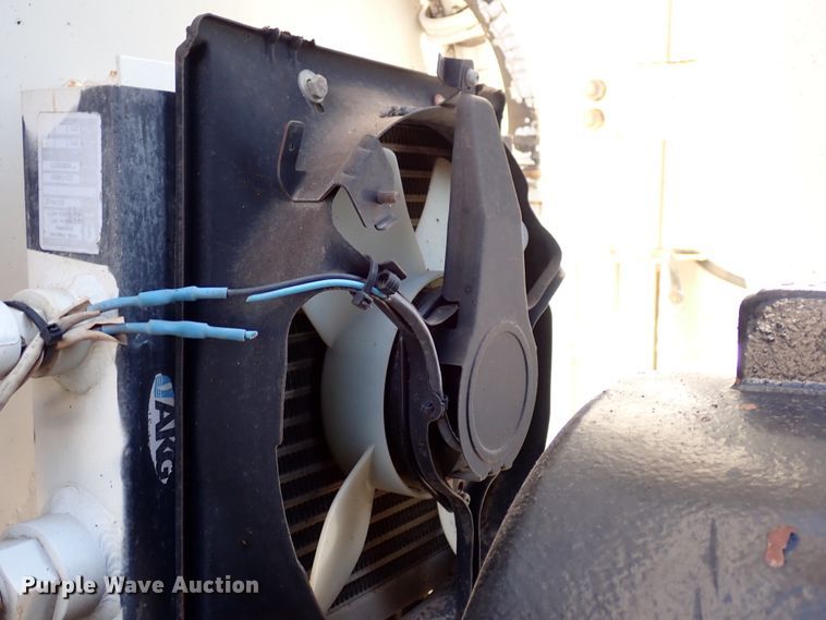 image for item DK4655 2008 International 7600  vacuum truck