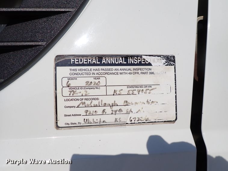 image for item DK4655 2008 International 7600  vacuum truck