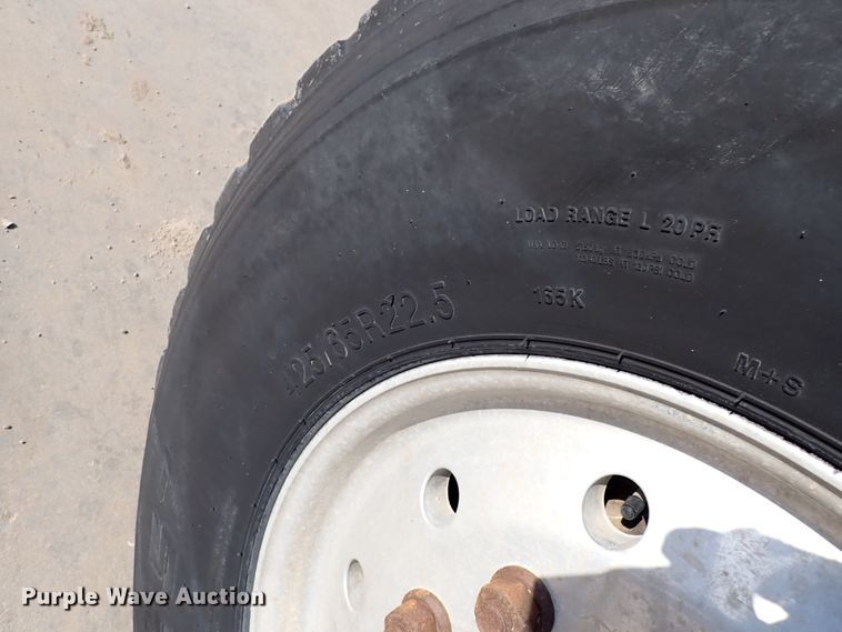 image for item DK4655 2008 International 7600  vacuum truck