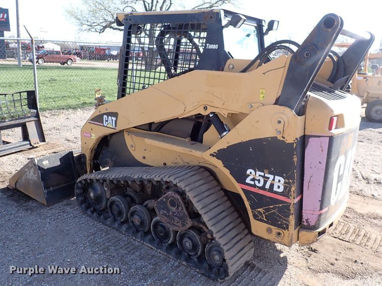 image for item DK4658 2006 Caterpillar 257B  tracked skid steer loader