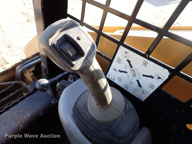 image for item DK4658 2006 Caterpillar 257B  tracked skid steer loader