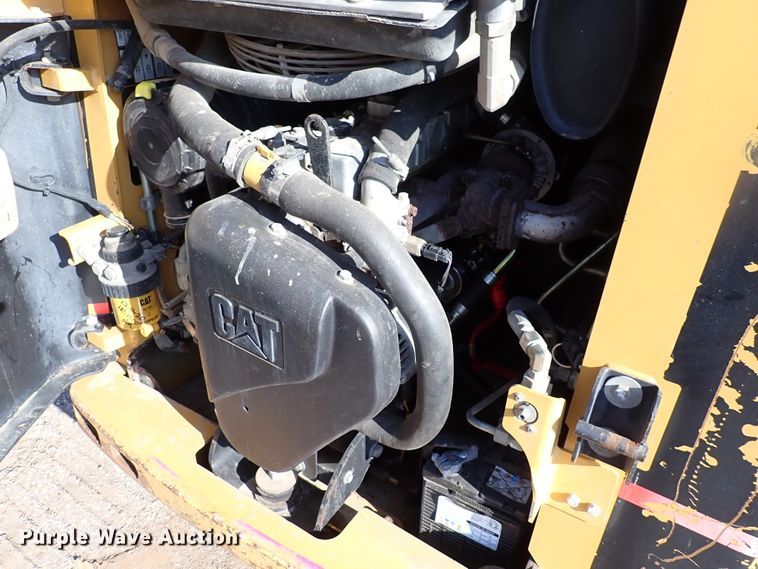 image for item DK4658 2006 Caterpillar 257B  tracked skid steer loader