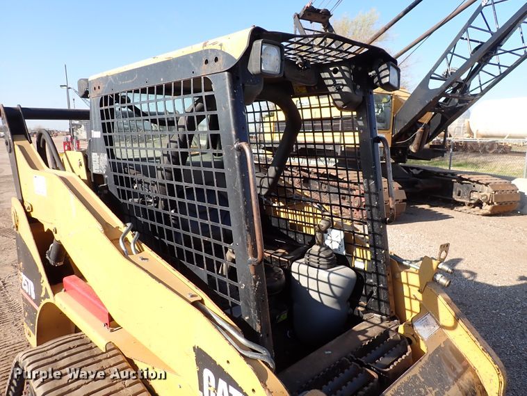 image for item DK4658 2006 Caterpillar 257B  tracked skid steer loader