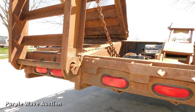 image for item DK8511 1996 Tarasport drop deck equipment trailer