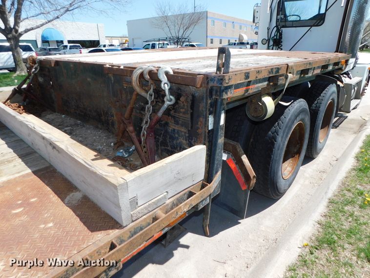 image for item DK8511 1996 Tarasport drop deck equipment trailer